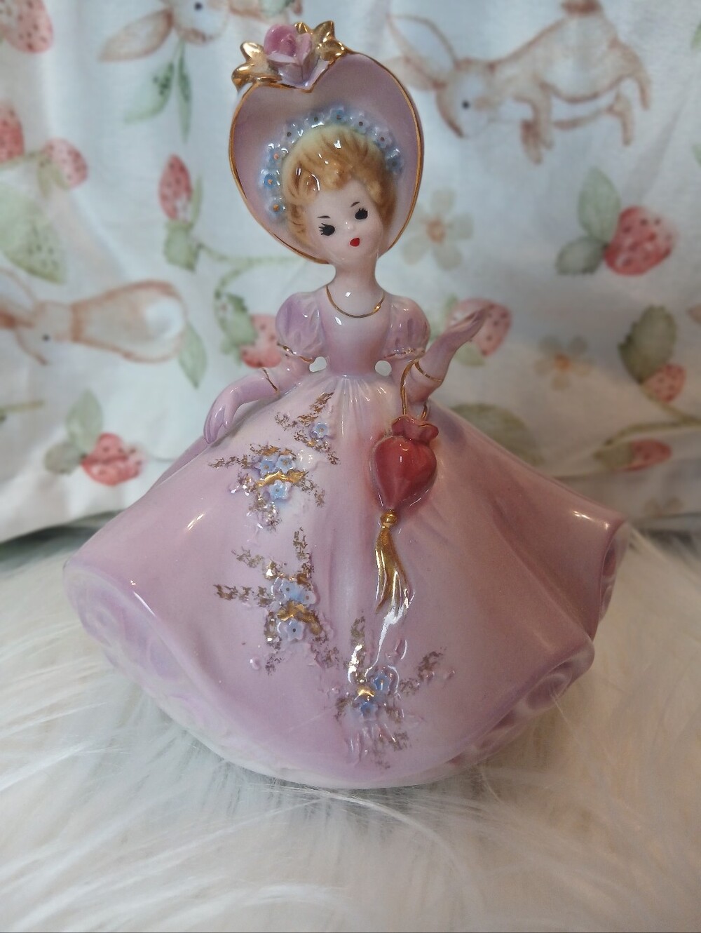 Vintage Musical Poreclain Lady Josef Originals Musicbox Windup Decor Collector